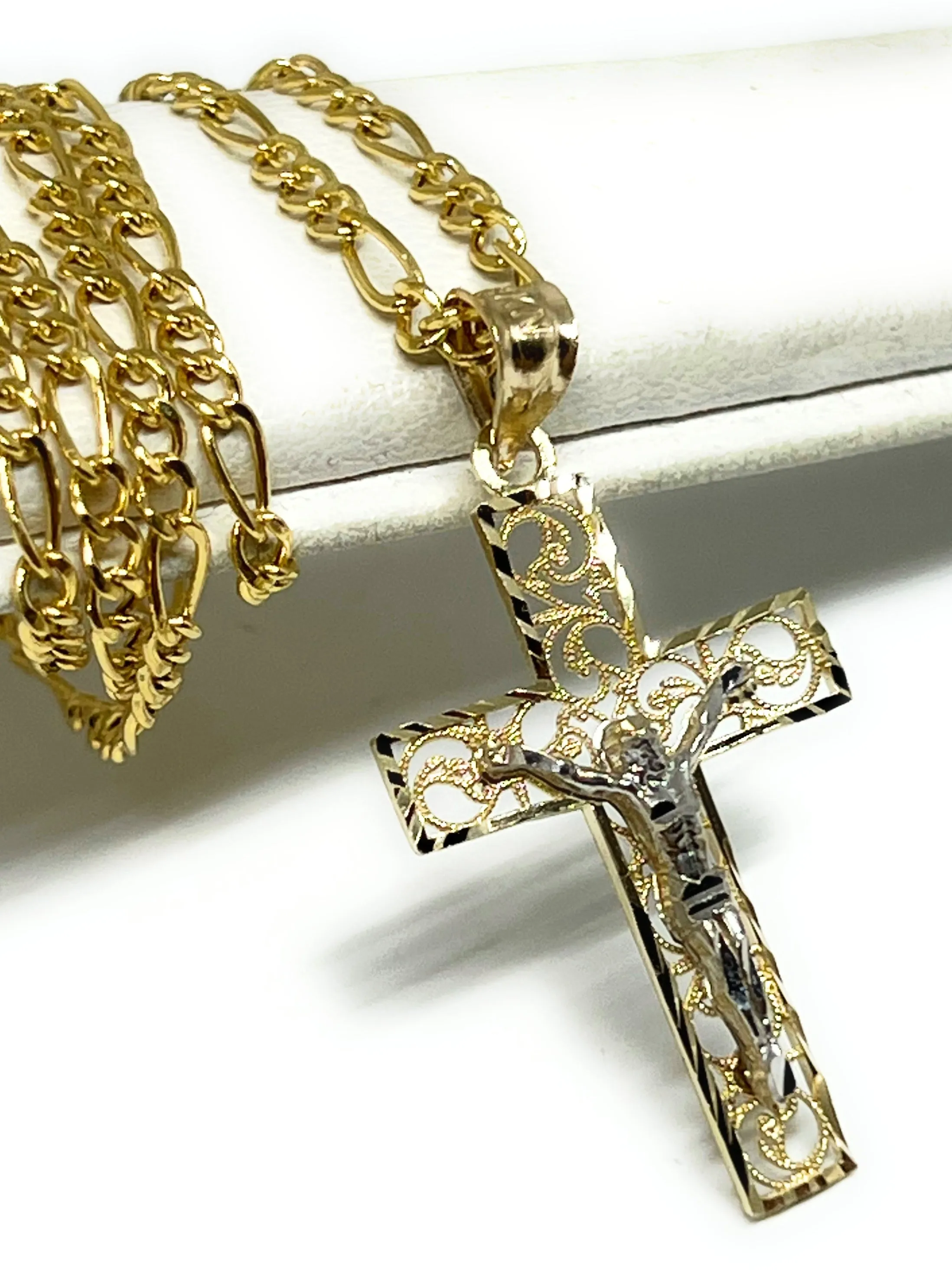 14k Solid Gold 2-Tone Filigran Jesus Cross Crucifix Pendant Necklace