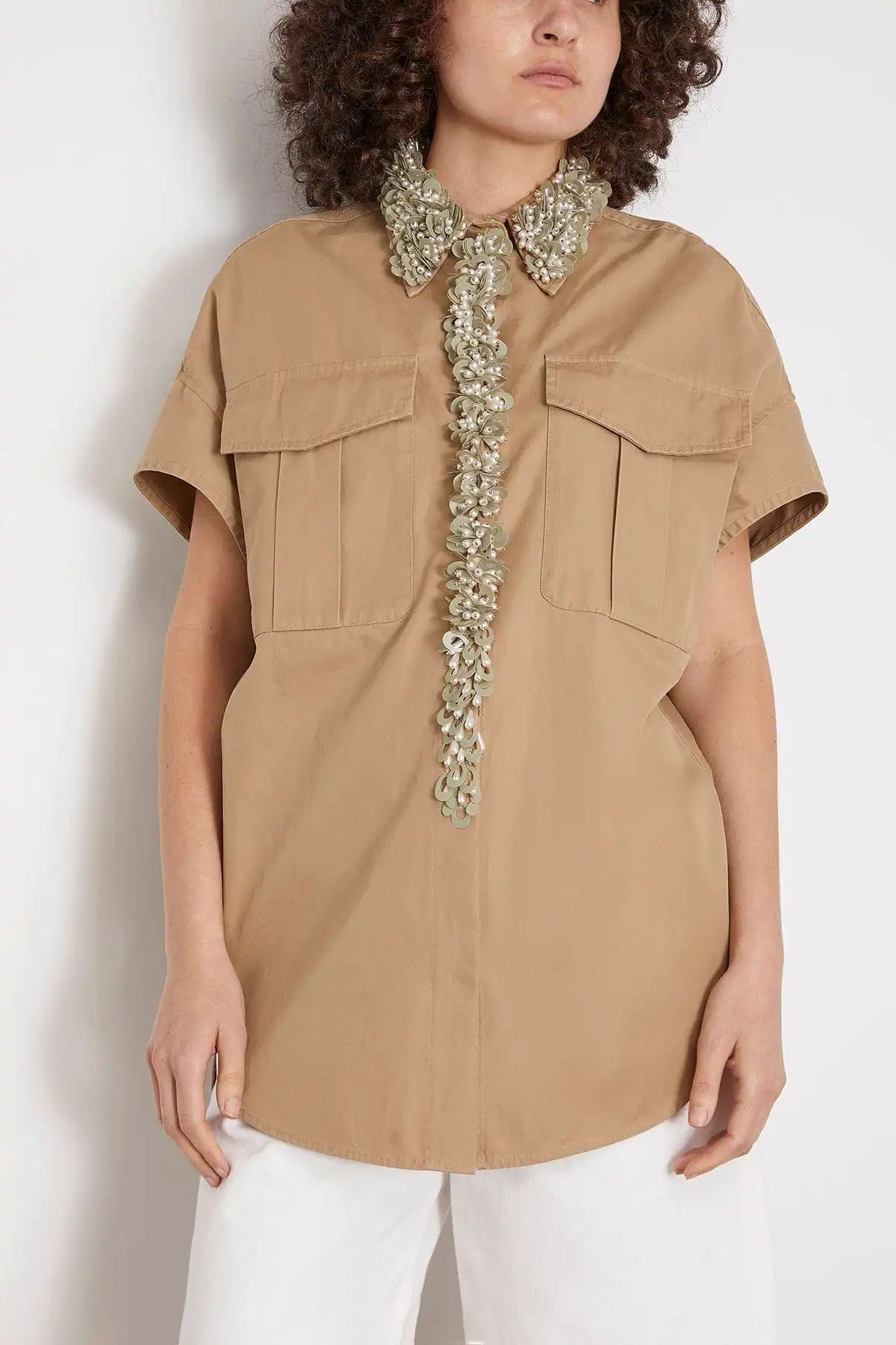 Ciaras Embroidered Shirt in Beige