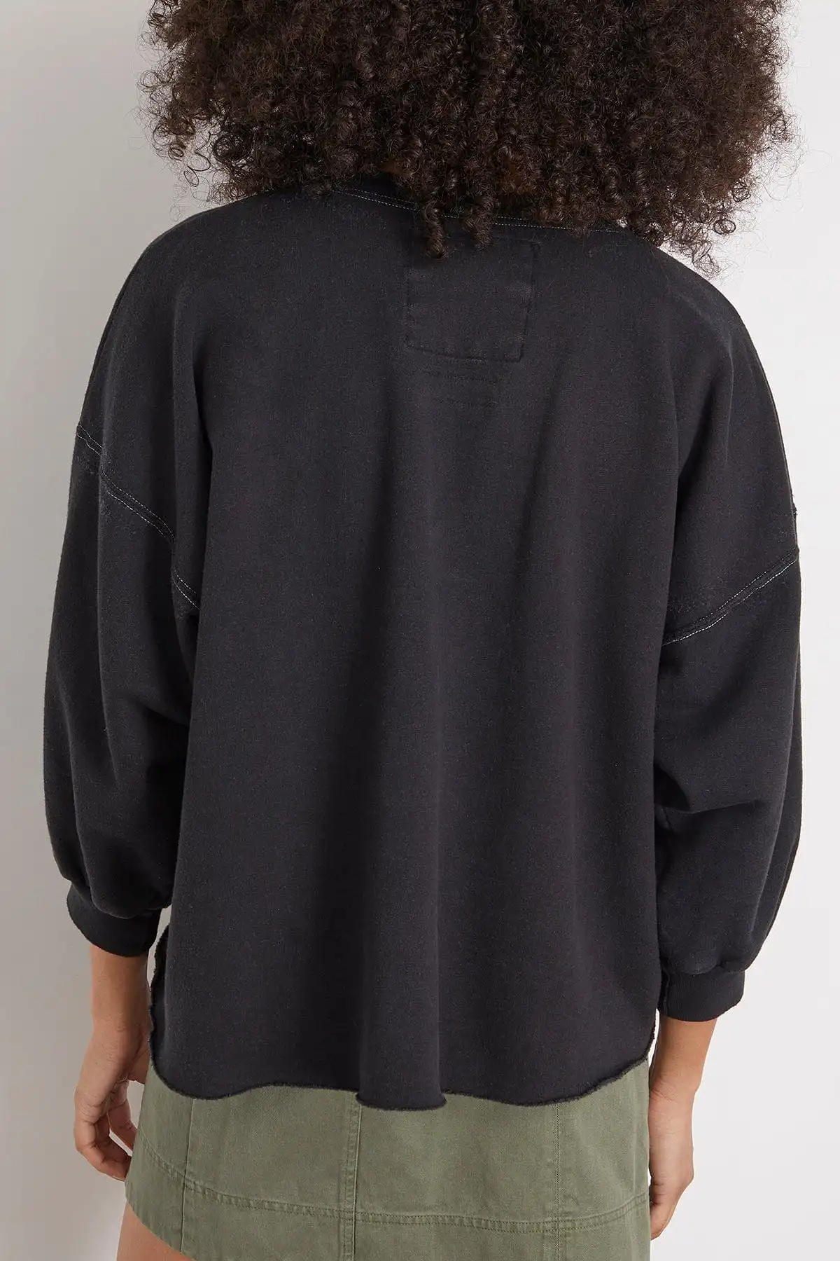 Fond Sweatshirt in Charcoal