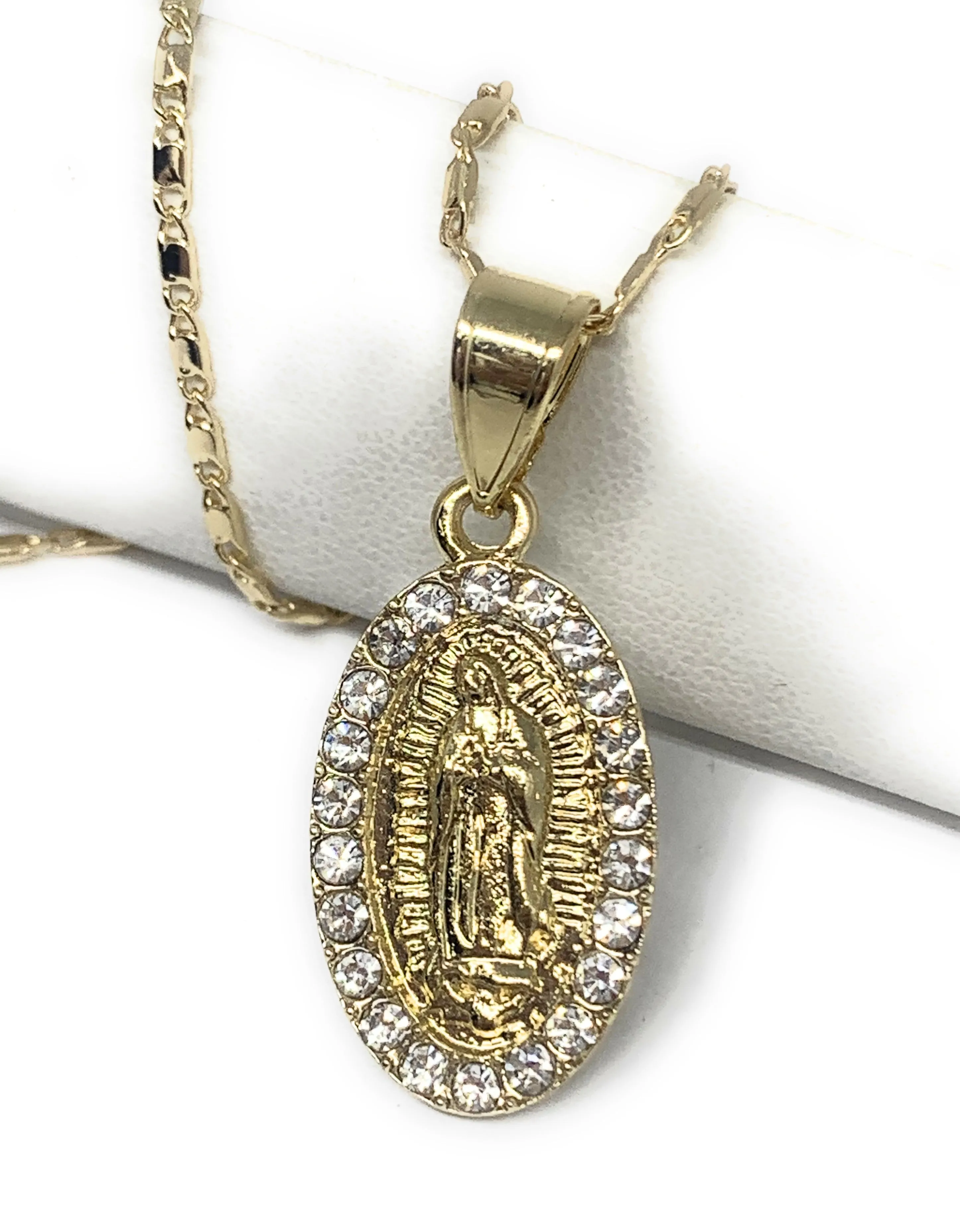 Gold Plated Virgin Mary Pendant Necklace Valentina 20 Virgen de Guadalupe Medalla