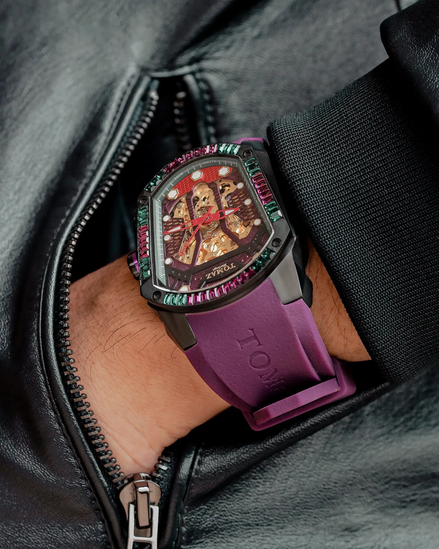 GT Skeleton TW028-D18 (Purple) with Purple Green Swarovski (Purple Rubber Strap)