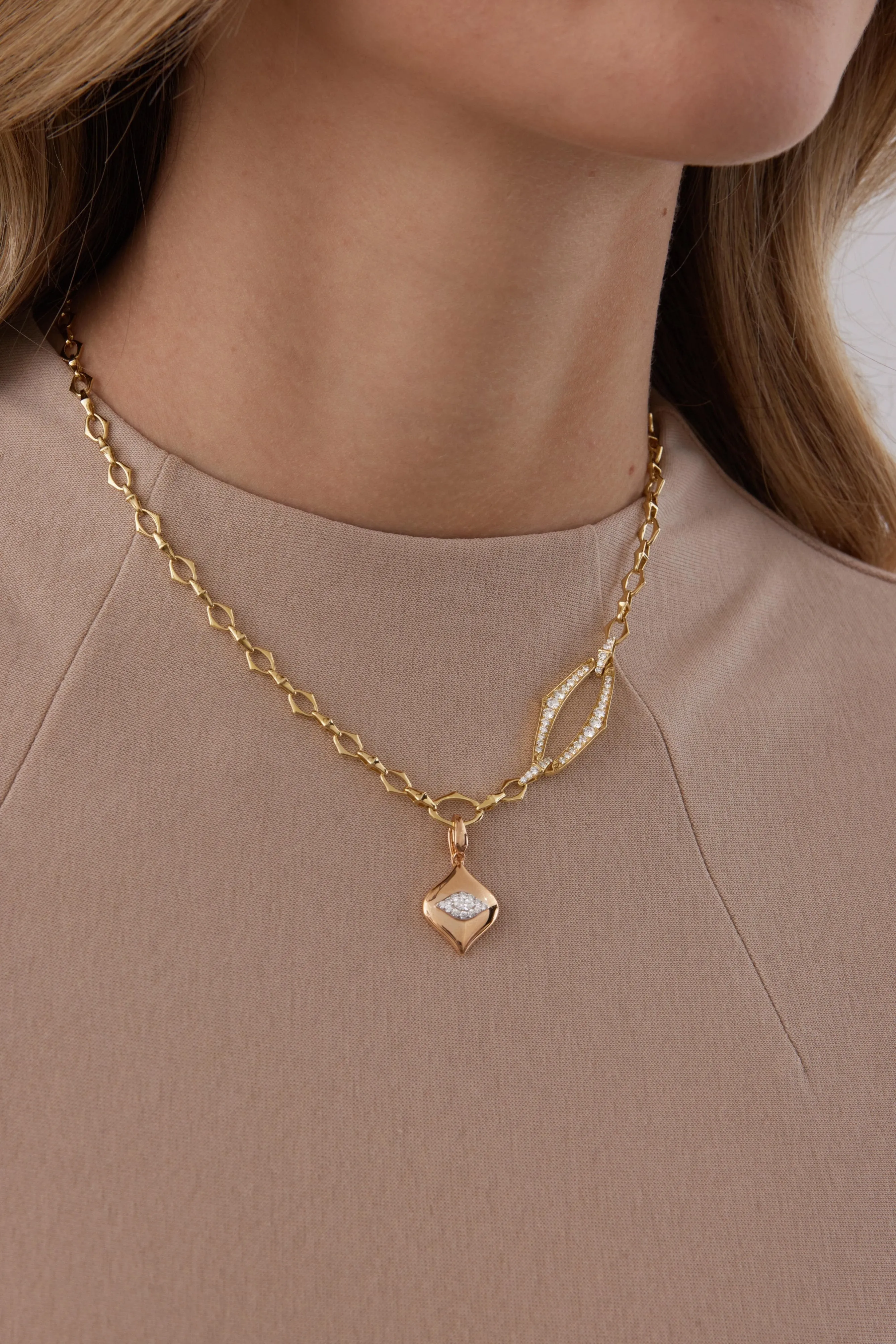 Lucia Outline Gold Necklace