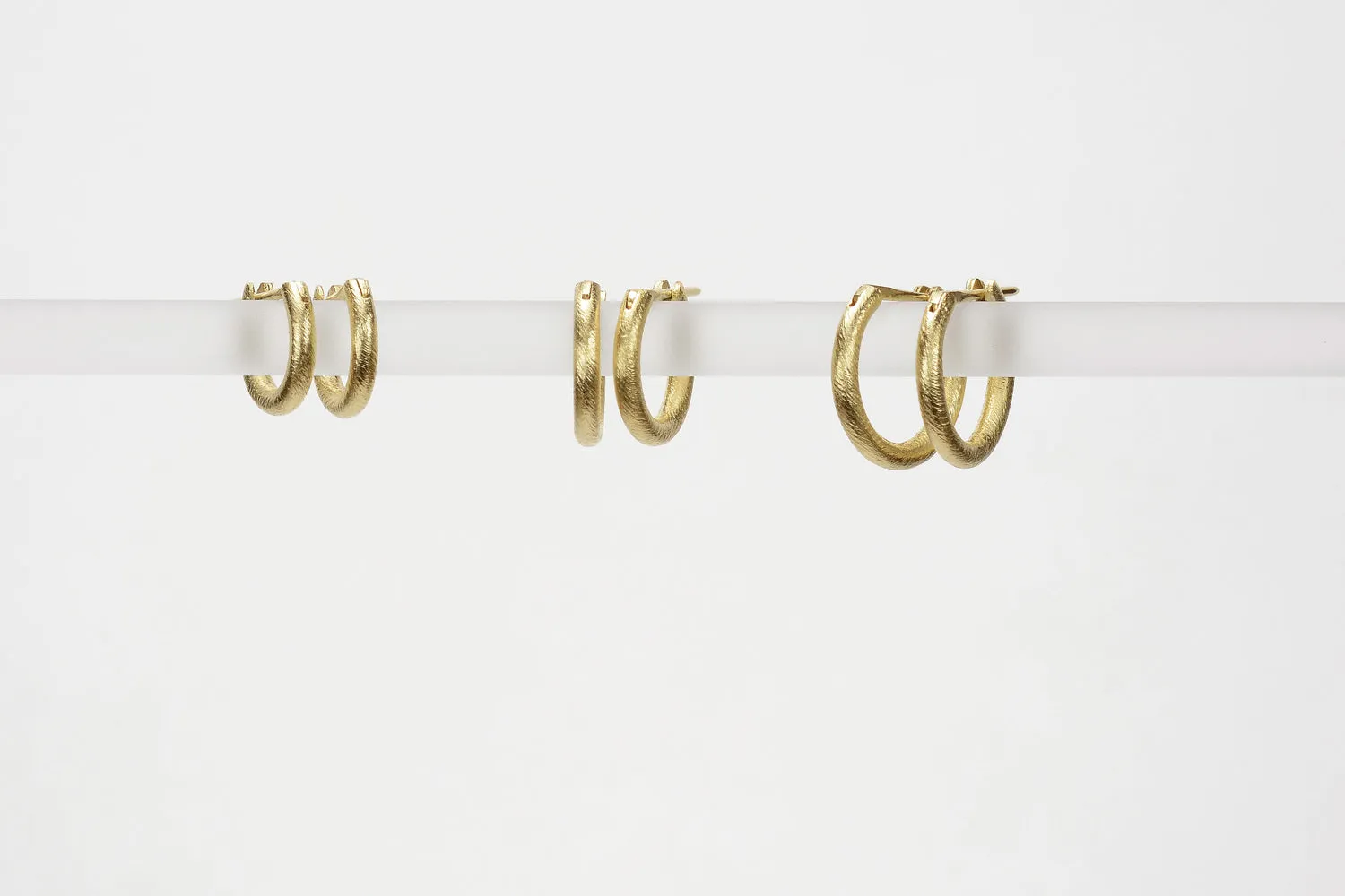 Medium Classic Hoop Earrings