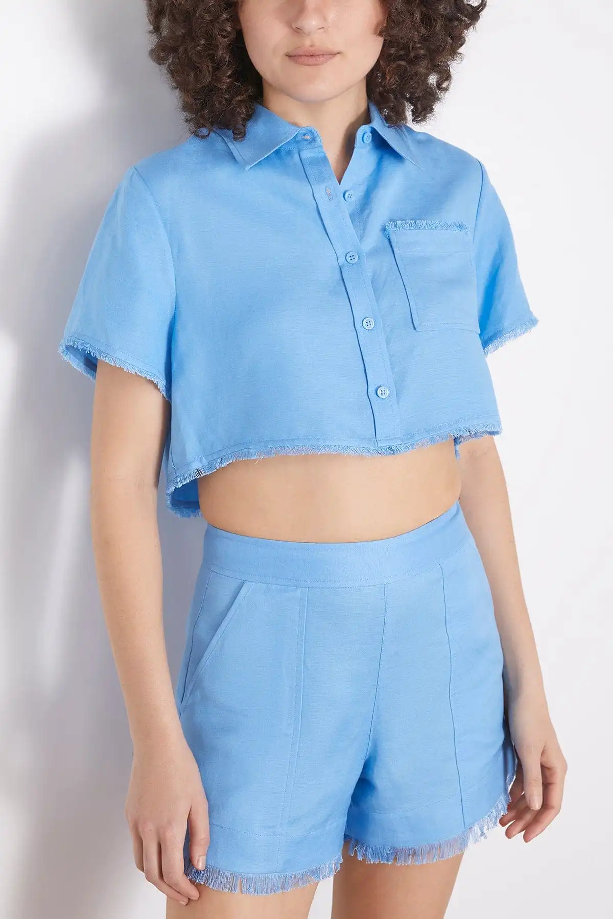 Solange Short Sleeve Cropped Shirt in Pacific