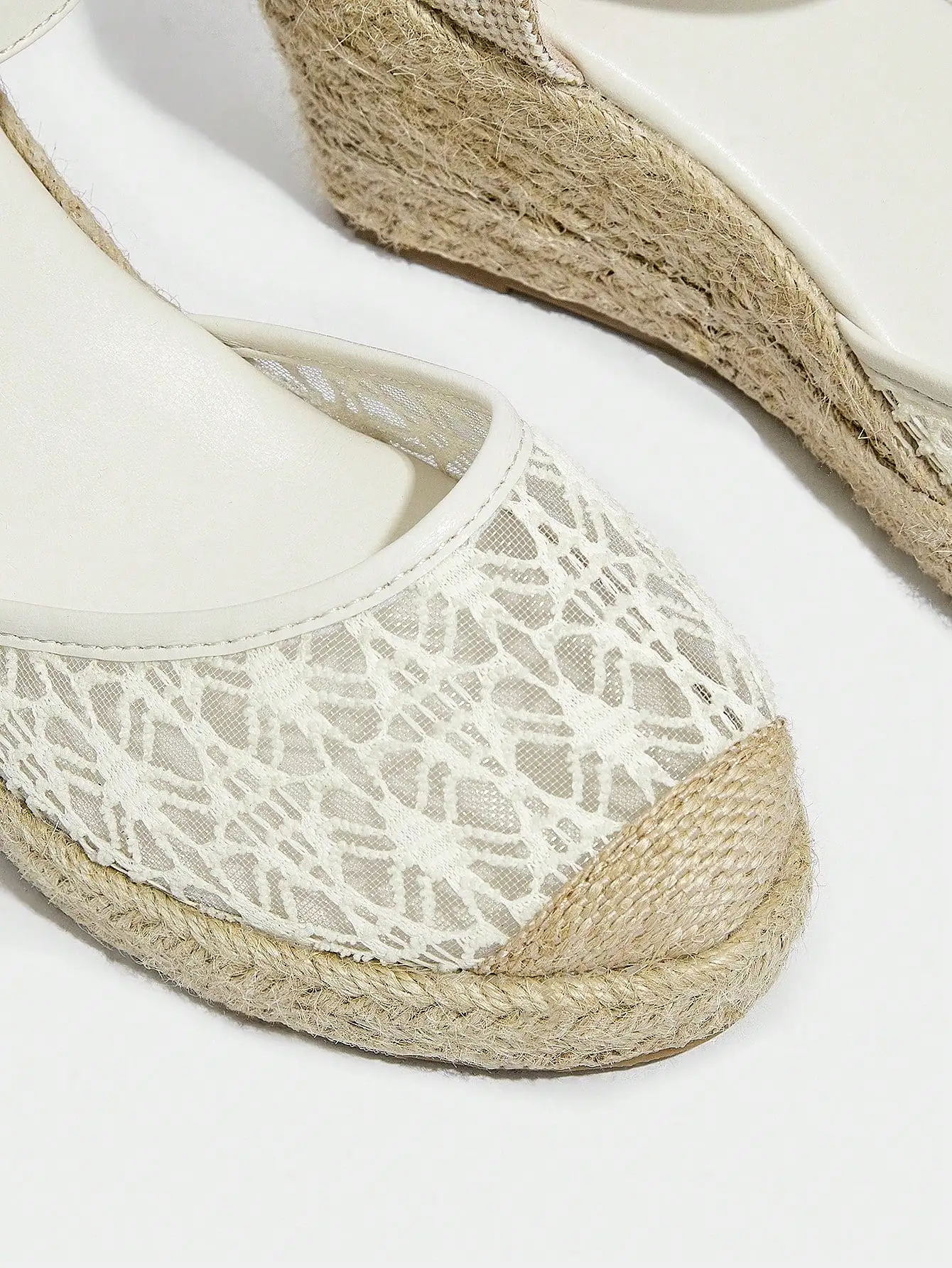 Women Ankle Strap Court Wedges, Vacation Crochet Wedge Shoes