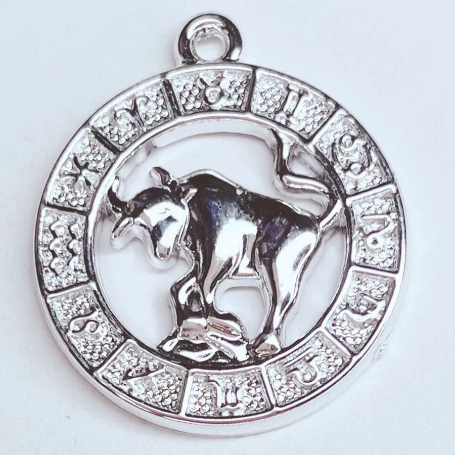 Zodiac Pendant- Taurus